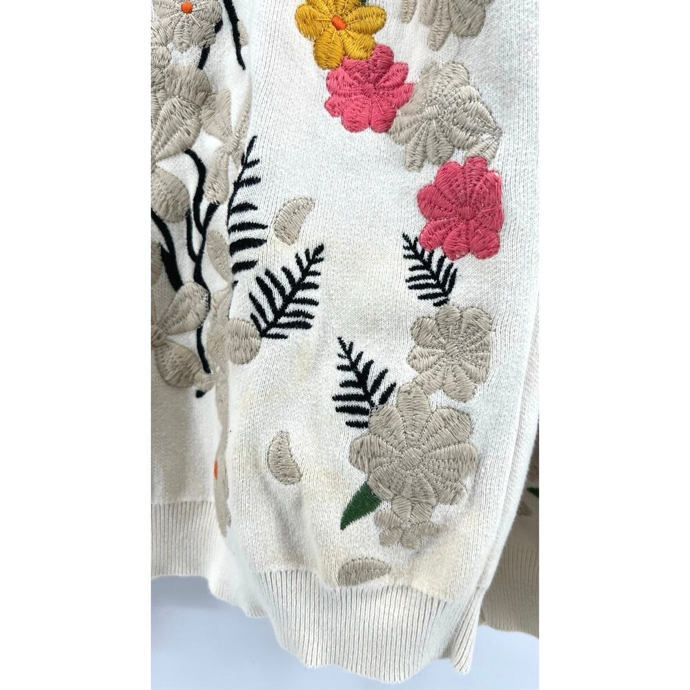 YITAI Songbird Floral Embroidered Crewneck Sweatshirt Size S Cream Heavyweight - Picture 5 of 10